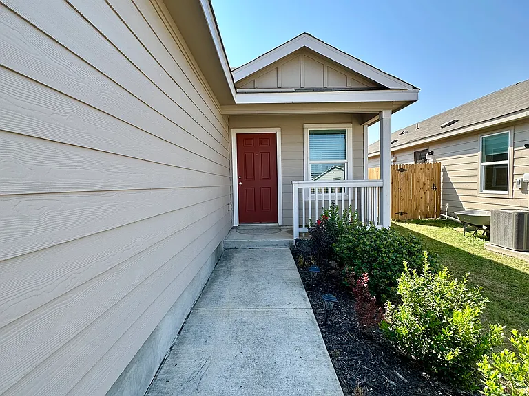 6426 Magee Run — Photo 2