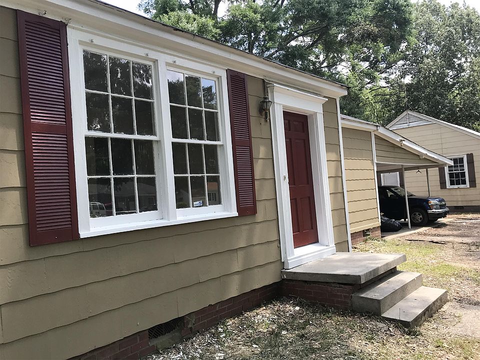 2nd image of 542 Avalon Rd