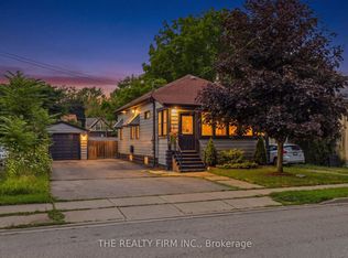 946 Lorne Ave, London, ON N5W3L1