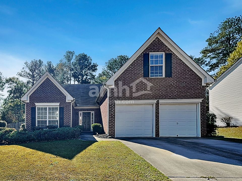 1st image of 225 Winthrop Ln