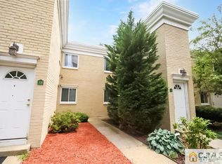 21 Lake Ave APT 3A, East Brunswick, NJ 08816