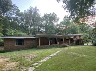 12005 Hutcheson Ferry Rd, Chattahoochee Hills, GA 30268
