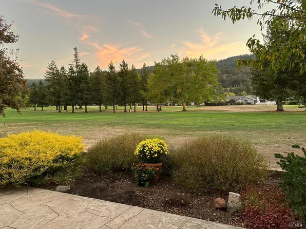 12 Valley Green Street, Santa Rosa, CA 95409