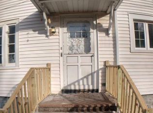 61 E Main St, Washingtonville, NY 10992