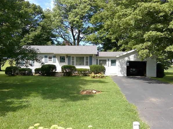 8993 S State Route 165, Poseyville, IN 47633