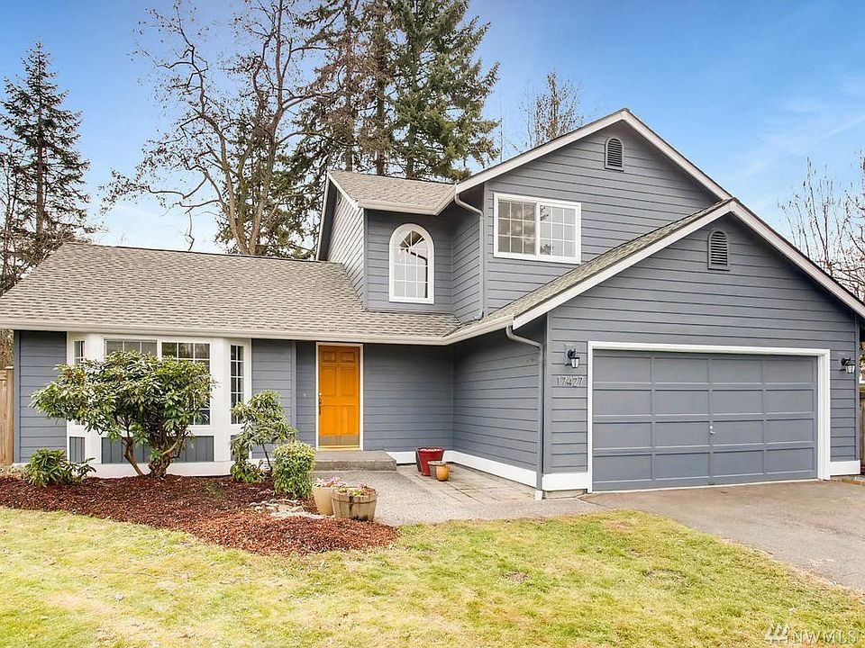 1st image of 17427 Spruce Way