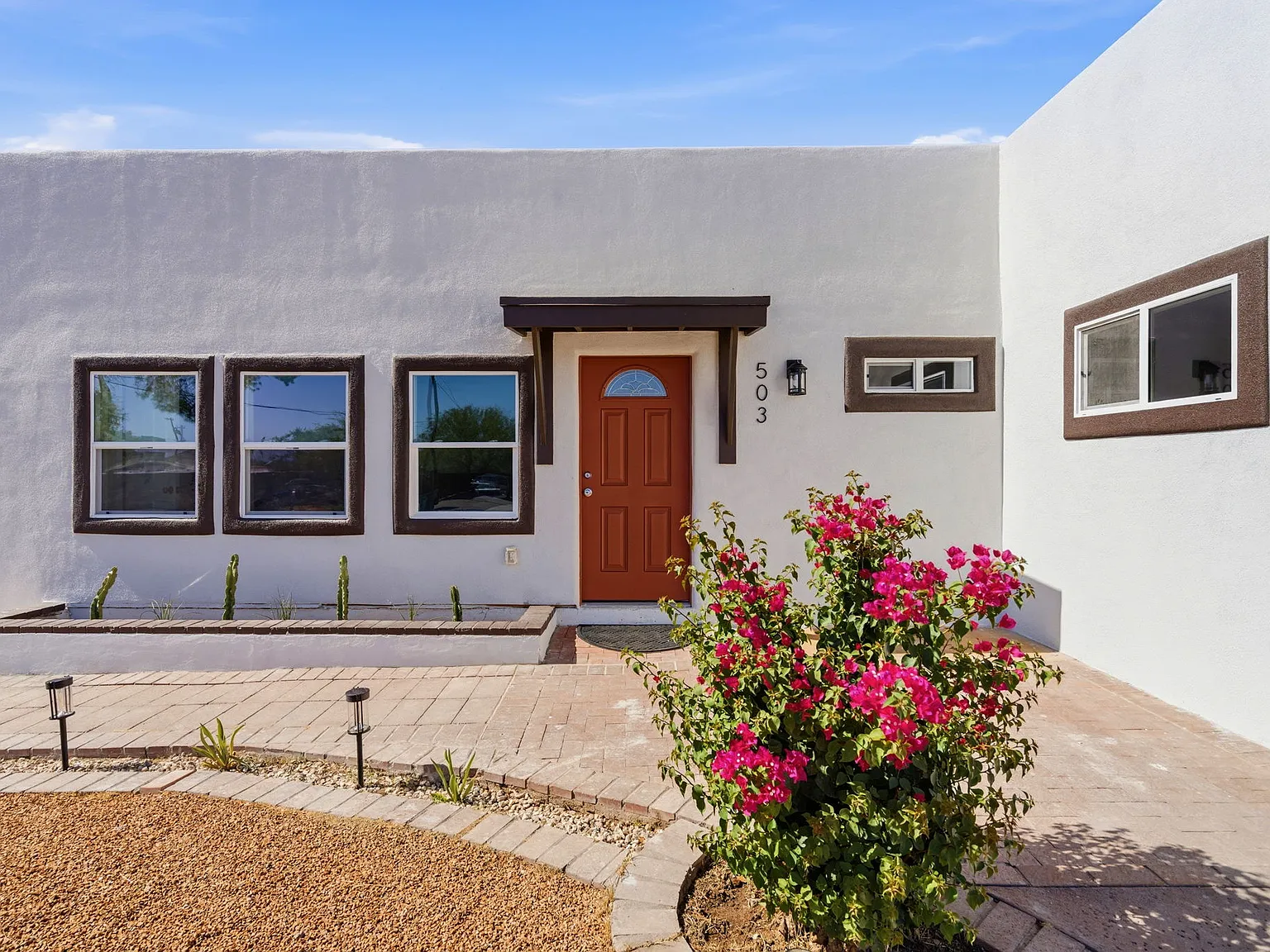 5 bed, 2127 sqft, $3,495 — Photo 4