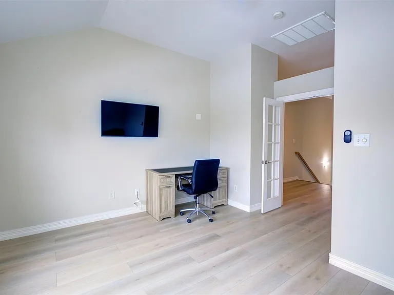 1711 Huldy St #A — Photo 24