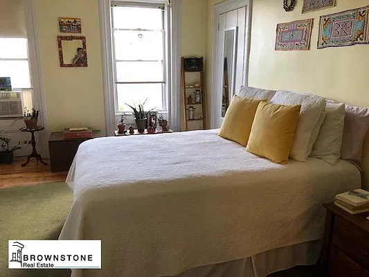 Rented by Brownstone Real Estate | media 2