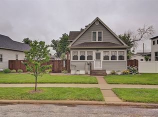 1212 K St SW, Cedar Rapids, IA 52404