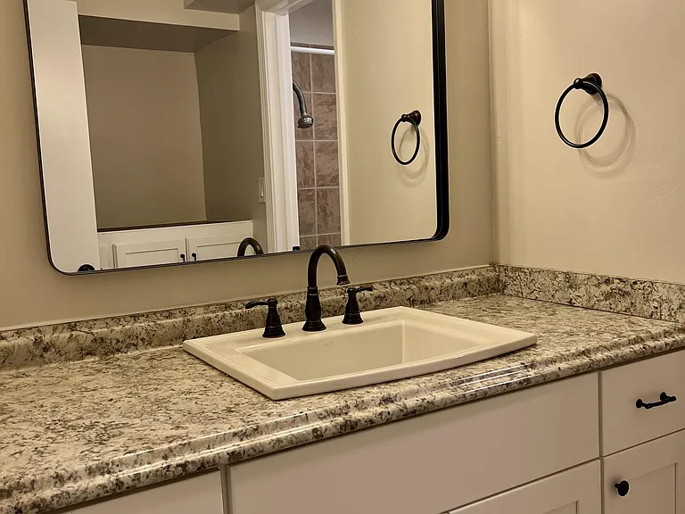 1815 E Lindsey St #1 — Photo 14