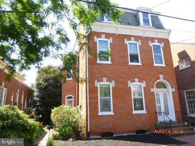 426 W Chestnut St, Lancaster, PA, 17603