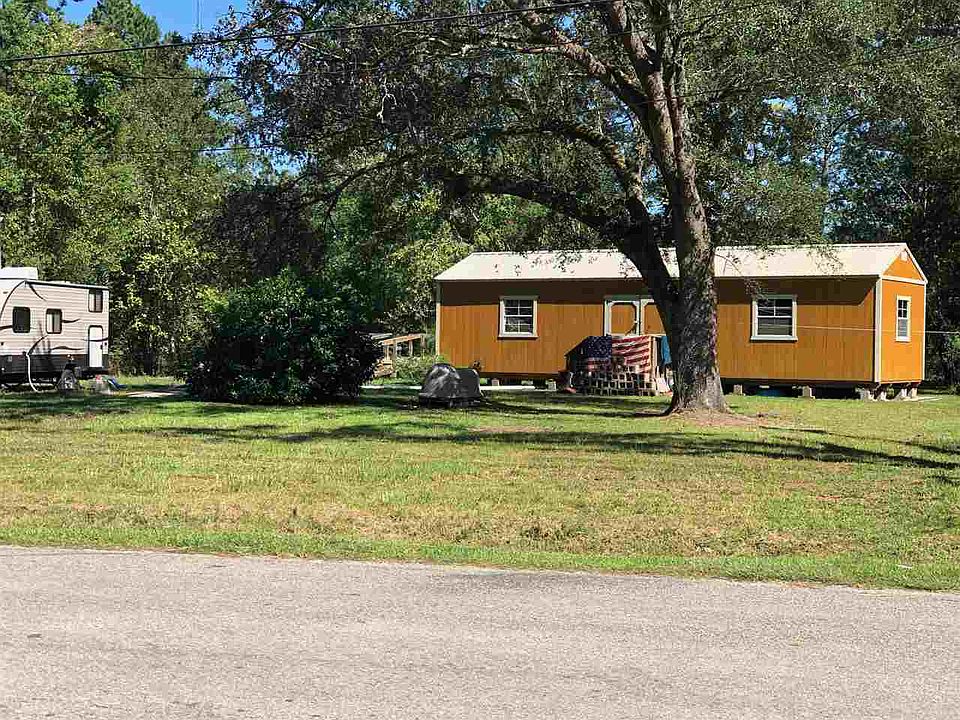 1st image of 250 Lost Lake Ln
