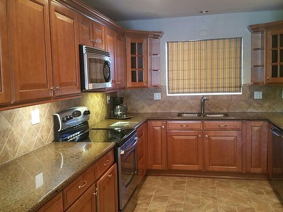4th image of 10506 W Bright Angel Cir
