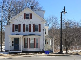 69 Exeter Rd, Newmarket, NH 03857
