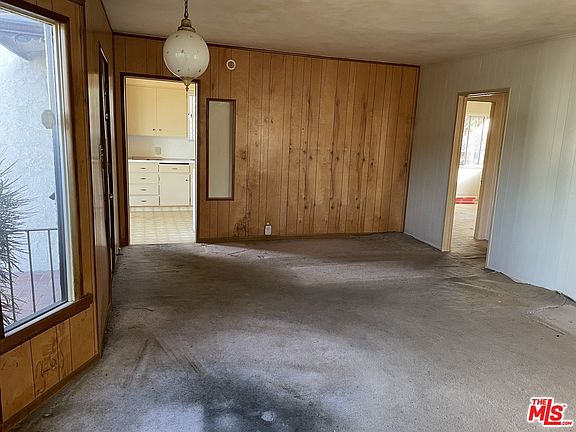 5th image of 11216 Barman Ave