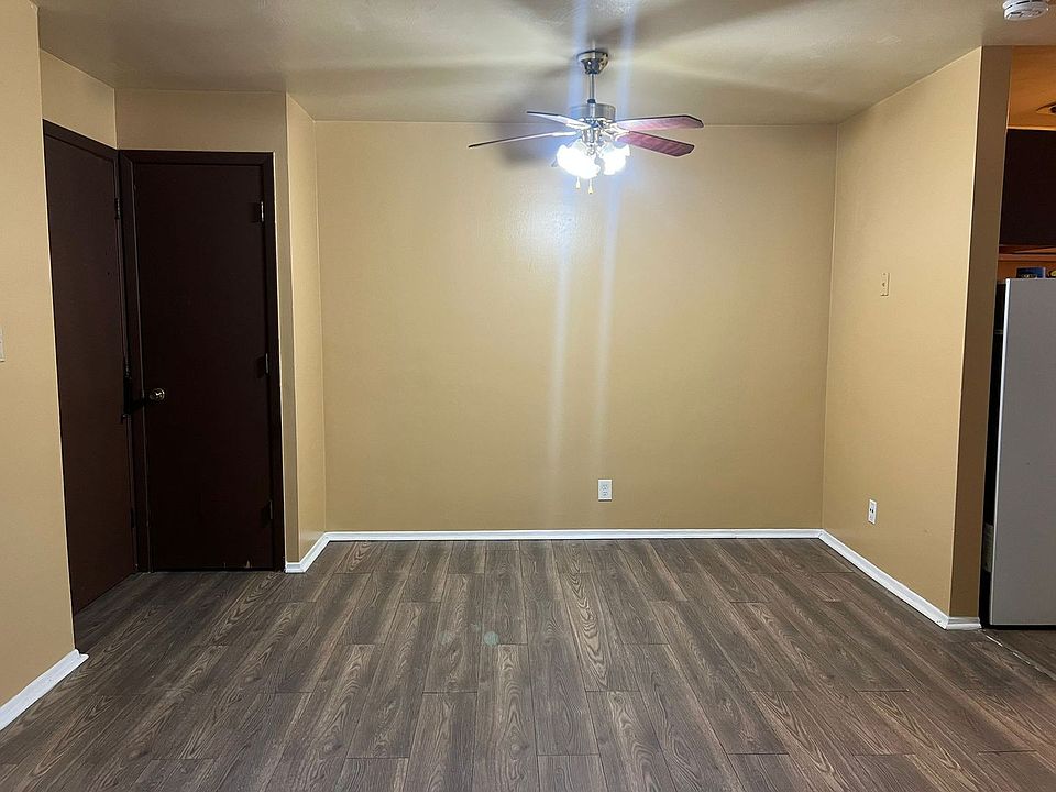 1st image of 16818 Grovewood Ave APT 8