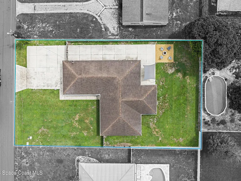 6424 Dane Ave — Photo 4