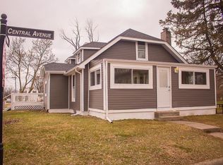 3587 Central Ave, Urbancrest, OH 43123