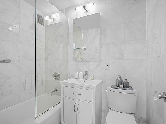 4th image of 2390 Palisade Ave APT 2B