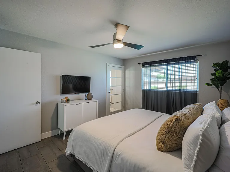 8120 E Osborn Rd — Photo 11