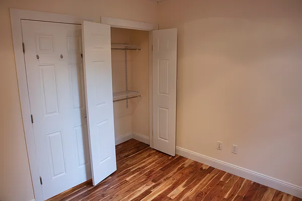 Rented by Blip LLC | media 25