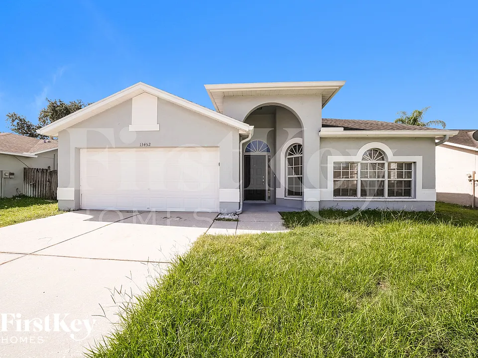 13452 Beechberry Dr