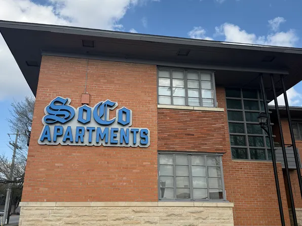2105 S College Ave, Bryan, TX