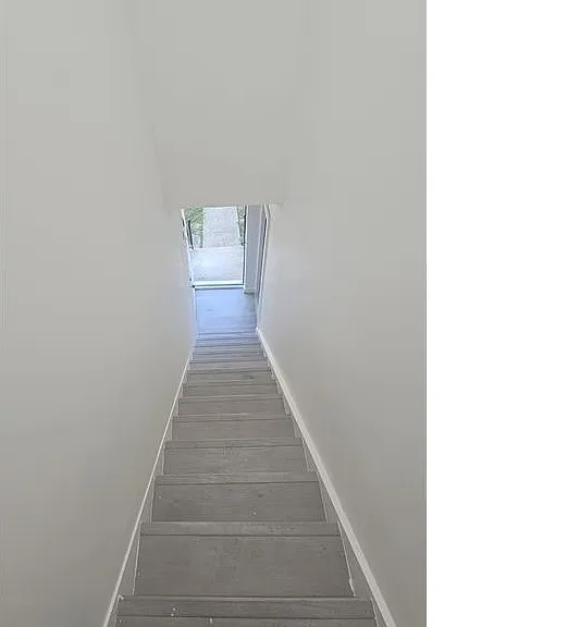 408 Chaplin St SE #3 — Photo 17
