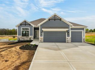 7629 N Booth Ave, Kansas City, MO 64138