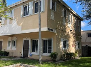 3926 SW 52nd Ave #E4, Pembroke Park, FL 33023