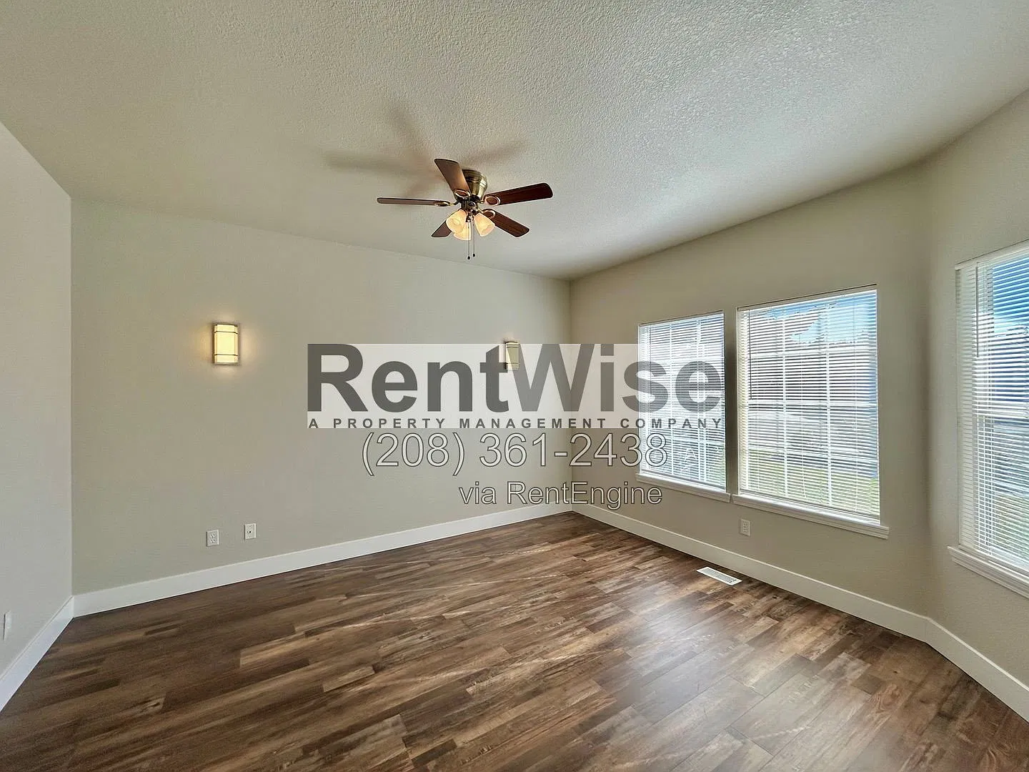 4 bed, 2.5 bath, 2095 sqft, $3,195 — Photo 4
