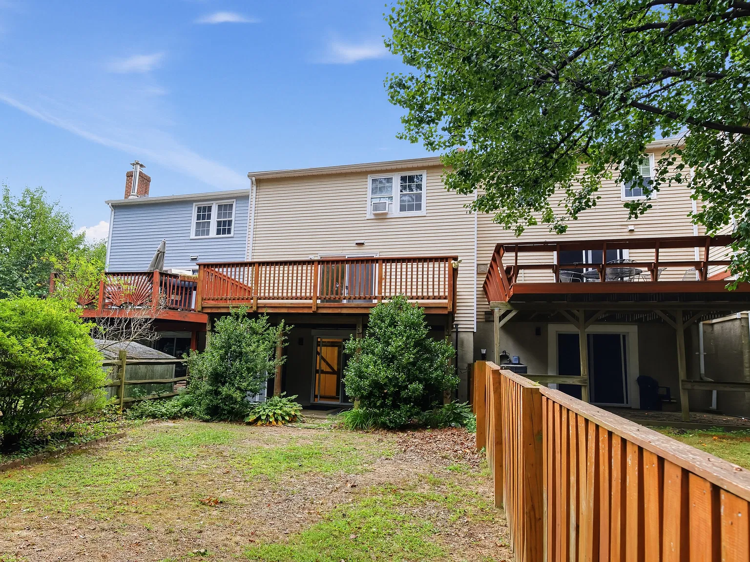 Exterior-4122