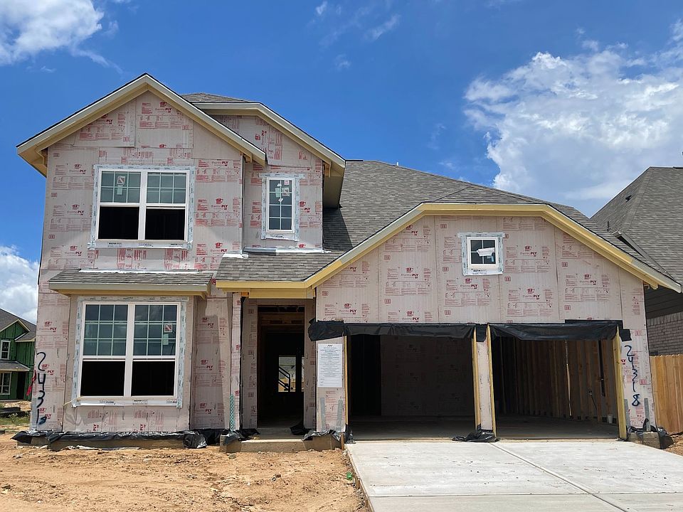 24318 Shepherds Lake Drive Elevation Image 1