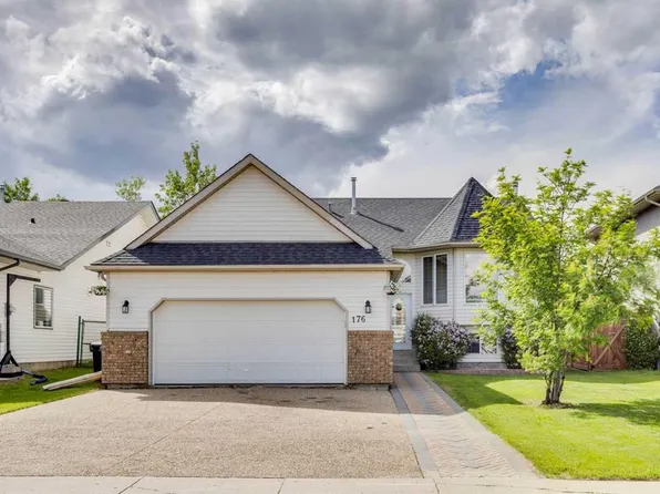 176 E Burton Pl, Wood Buffalo, AB T9K 1V4