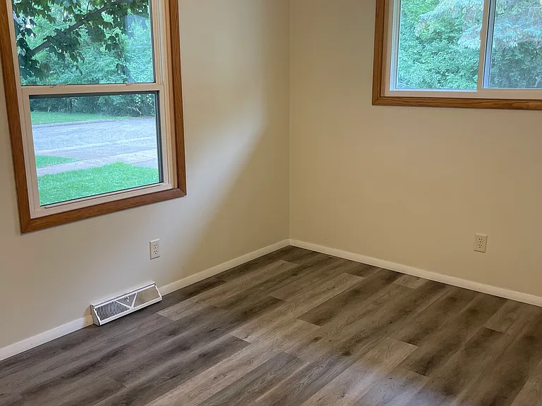 802 Sherry St #1 — Photo 8