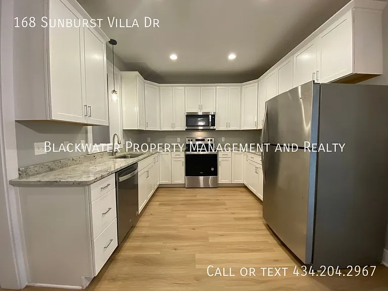 168 Sunburst Villa Dr — Photo 3