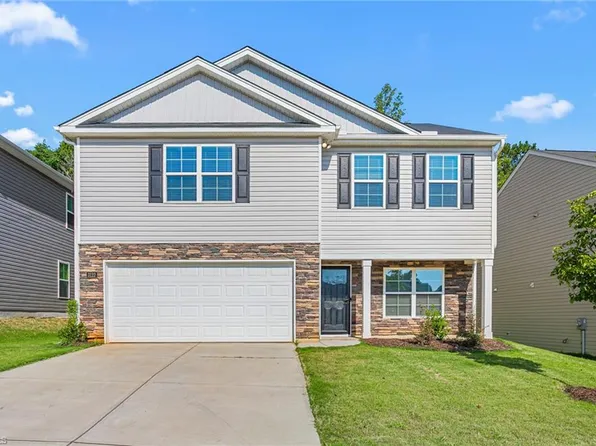 3122 Mallory Dr, Haw River, NC 27258