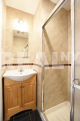 Rented by REAL New York | media 10