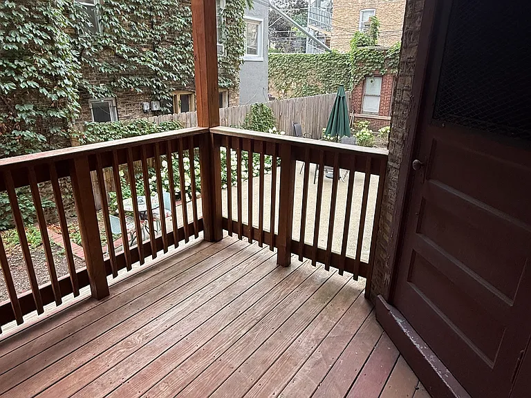 3604 N Greenview Ave #1 — Photo 10