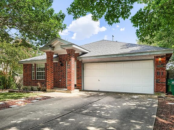 2nd image of 20801 Trotters Ln