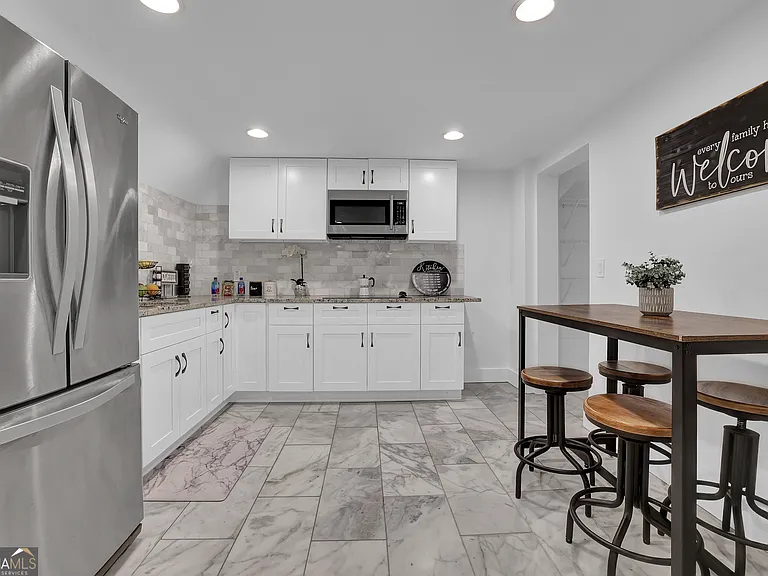 50 Lakeland Dr NW — Photo 68