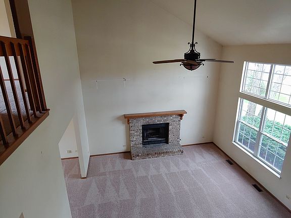 2nd image of 387 N Colony Dr