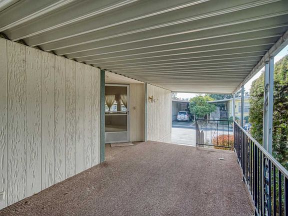 4th image of 2706 W Ashlan Ave #62