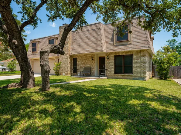 606 Cordoba Dr, Universal City, TX 78148