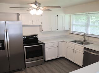 371 Robben Ln, Cincinnati, OH 45238