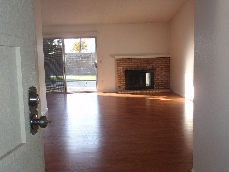 2nd image of 9292 Orange Crest Ct