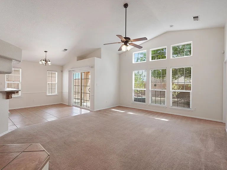 8620 Casa Verde Ave NW — Photo 12