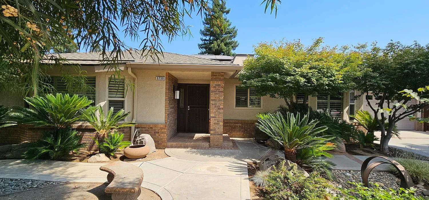 3750 W Wathen Ave photo 1