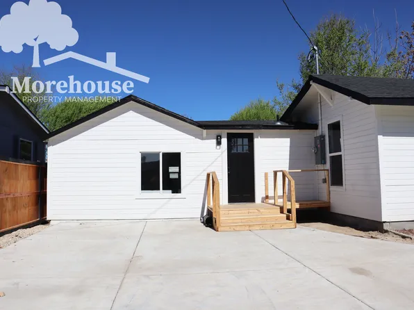 403 16th Ave N #B, Nampa, ID 83687